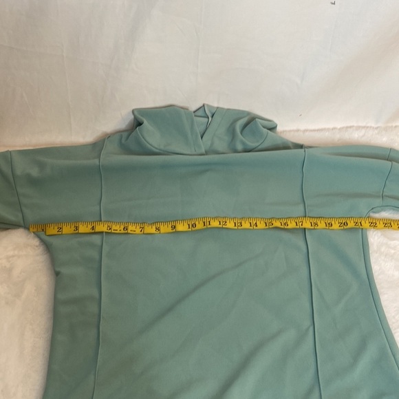 Women modest two piece hooded shirt with pants color mint size 1 ( fits M-L) - Picture 10 of 10
